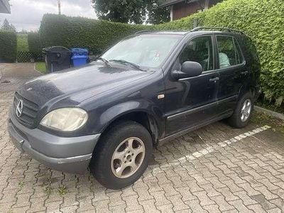 Mercedes ML230