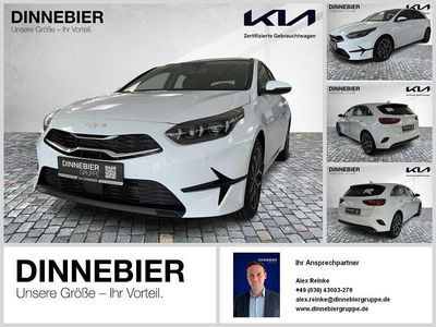 Neu Kia Ceed 140 PS (102 kW) 2025 Weiß Kleinwagen