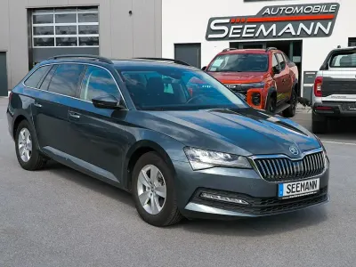 Gebraucht Skoda Superb Ambition 122 PS (89 kW) 2021 Grau Kombi