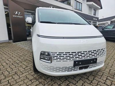 Neu Hyundai Staria Prime 160 PS (117 kW) 2025 Creamy white / sol Van / Kleinbus