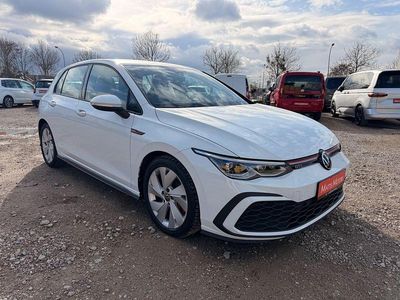 Gebraucht VW Golf VIII GTI 245 PS (180 kW) 2024 Weiß Limousine