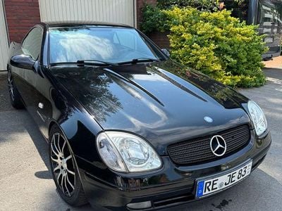 Usata Mercedes SLK230 193 CV (141 kW) 1999 Nero Cabrio