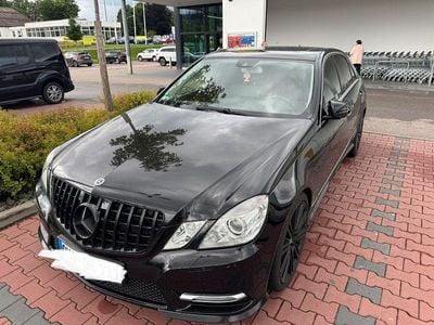 Mercedes E200