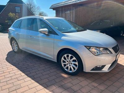Usata Seat Leon ST Ecomotive 110 CV (80 kW) 2016 Argento Station wagon