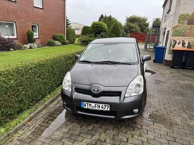 Gebraucht Toyota Corolla Verso Team 129 PS (94 kW) 2009 Van / Kleinbus