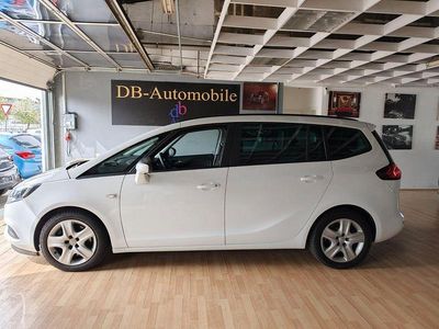 Gebraucht Opel Zafira 170 PS (125 kW) 2017 Weiß Van / Kleinbus
