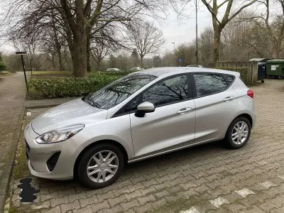 Gebraucht Ford Fiesta Trend 101 PS (74 kW) 2018 Silber Kleinwagen