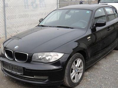 Usata BMW 118 143 CV (105 kW) 2011 Nero Utilitaria
