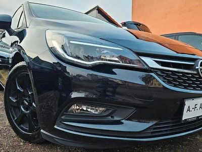 Gebraucht Opel Astra Edition 110 PS (80 kW) 2018 Schwarz Kombi