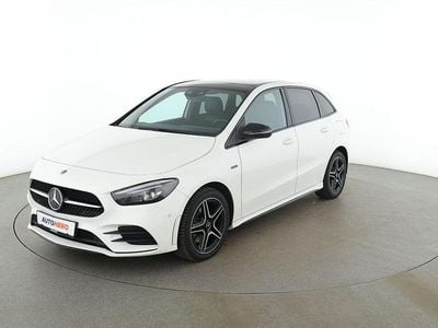 Używany Mercedes B250e AMG line 2020 Biały Minivan