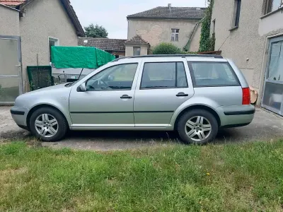 Gebraucht VW Golf IV 101 PS (74 kW) 2002 Silber Kombi