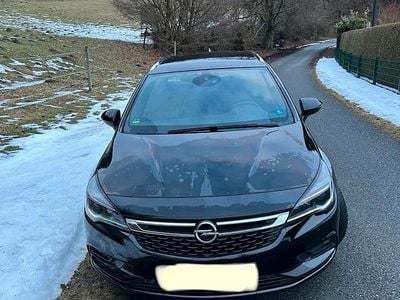 Usata Opel Astra Dynamic 136 CV (100 kW) 2017 Nero Station wagon