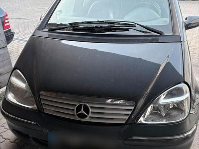 Second-hand Mercedes A190 Avantgarde 125 CP (91 kW) 2001 Gri Hatchback