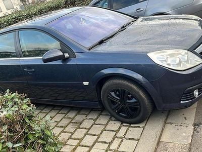 Gebraucht 2007 Opel Signum Kleinwagen | 1.750 € (Fairer Preis)