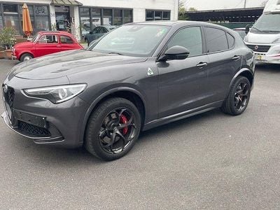 Usata Alfa Romeo Stelvio Quadrifoglio 510 CV (375 kW) 2023 Grigio SUV