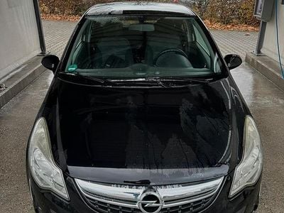 Gebraucht Opel Corsa 87 PS (63 kW) 2011 Schwarz Kleinwagen