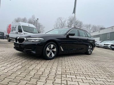 Gebraucht BMW 520 Sport Line 190 PS (139 kW) 2021 Schwarz Kombi