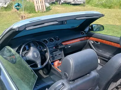 Gebraucht Audi A4 Cabriolet 163 PS (119 kW) 2003 Schwarz Cabrio