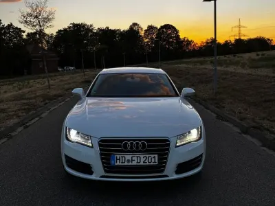 Gebraucht Audi A7 Sportback Design 204 PS (150 kW) 2012 Weiß Kleinwagen