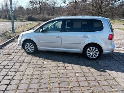 Gebraucht VW Touran Highline 140 PS (102 kW) 2013 Beige Van / Kleinbus