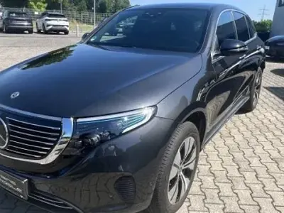 Gebraucht Mercedes EQC400 300 kW (408 PS) 2022 Grau metallic SUV