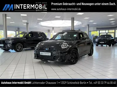 Used Mini John Cooper Works 204 HP (150 kW) 2025 Black Hatchback