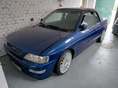 Gebraucht Ford Escort Cabriolet 116 PS (85 kW) 1994 Blau Cabrio
