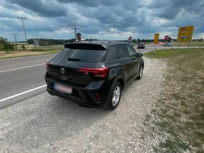 Gebraucht VW T-Roc R-line 150 PS (110 kW) 2024 Schwarz SUV