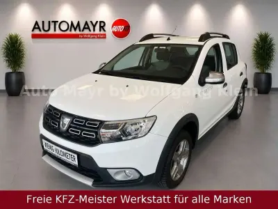 Gebraucht Dacia Sandero Prestige 90 PS (66 kW) 2020 Weiß Limousine