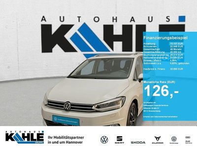 Weiß Gebraucht 2023 VW Touran Highline Van / Kleinbus | 33.690 € (Fairer Preis)