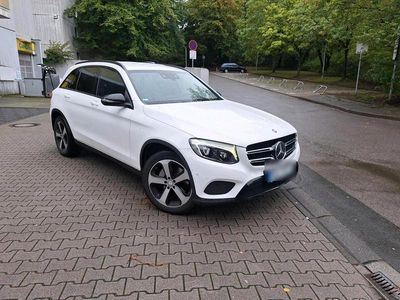 Mercedes GLC220