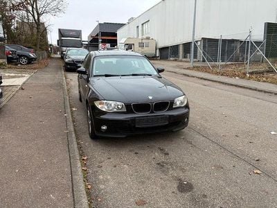 Schwarz Gebraucht 2005 BMW 116 Advantage Kleinwagen | 2.490 € (Fairer Preis)