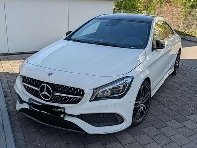 Usata Mercedes CLA180 AMG line 122 CV (89 kW) 2018 Bianco Berlina