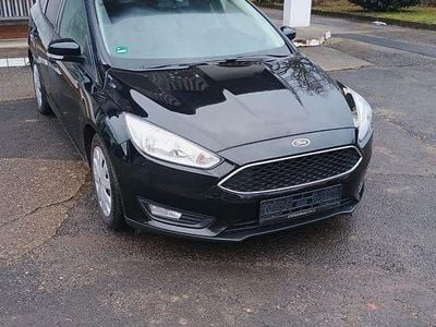 Schwarz Gebraucht 2018 Ford Focus Business Edition Limousine | 6.990 € (Guter Preis)