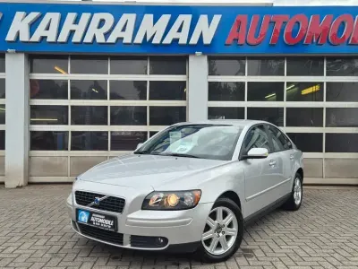 Gebraucht Volvo S40 Momentum 140 PS (102 kW) 2004 Silber Limousine