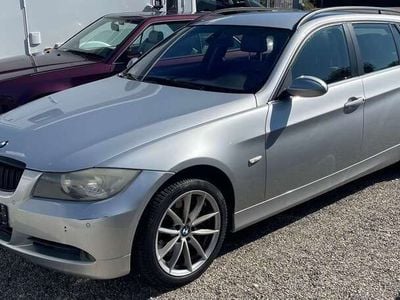 BMW 325