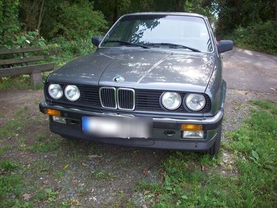 gebraucht BMW 318 i Automatik M10 nur 63.000 KM H-Kennzeichen