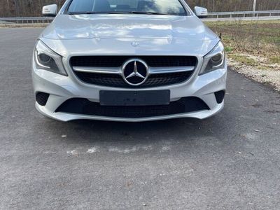 gebraucht Mercedes CLA180 Urban Urban