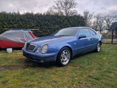 gebraucht Mercedes CLK200 SPORT