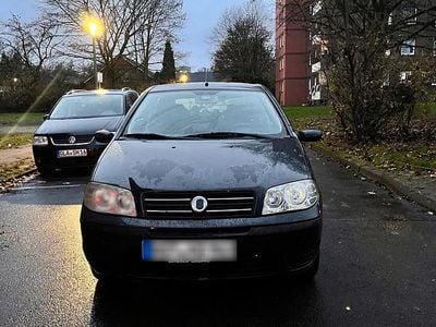 Gebraucht Fiat Punto 95 PS (69 kW) 2005 Schwarz Kleinwagen