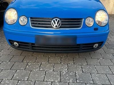 Gebraucht VW Polo 65 PS (47 kW) 2004 Blau Kleinwagen