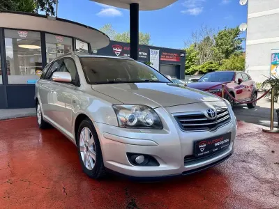 Gebraucht Toyota Avensis Executive 177 PS (130 kW) 2007 Silber Kombi