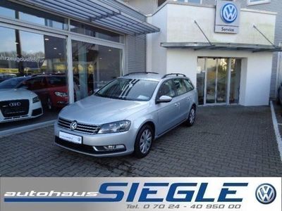 Gebraucht VW Passat Business 140 PS (102 kW) 2013 Silber metallic Kombi