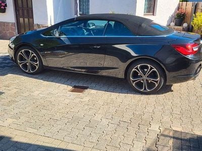 Gebraucht Opel Cascada Edition 200 PS (147 kW) 2014 Schwarz Cabrio