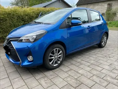 Brugt Toyota Yaris Comfort 99 HK (72 kW) 2015 Blå Hatchback