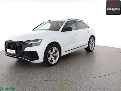 Gebraucht Audi SQ8 Sport 507 PS (372 kW) 2023 Gletscherweiß SUV
