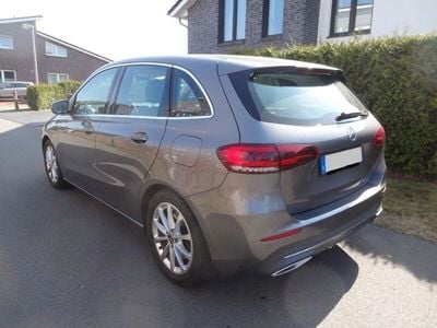 Mercedes B250
