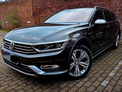 Gebraucht VW Passat Alltrack 239 PS (175 kW) 2016 Braun Kombi