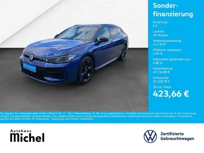 Second-hand VW Passat Style 150 CP (110 kW) 2025 Albastru Break