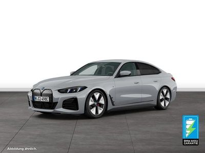 Grau Gebraucht 2025 BMW i4 M Sport Limousine | 57.120 € (Fairer Preis)